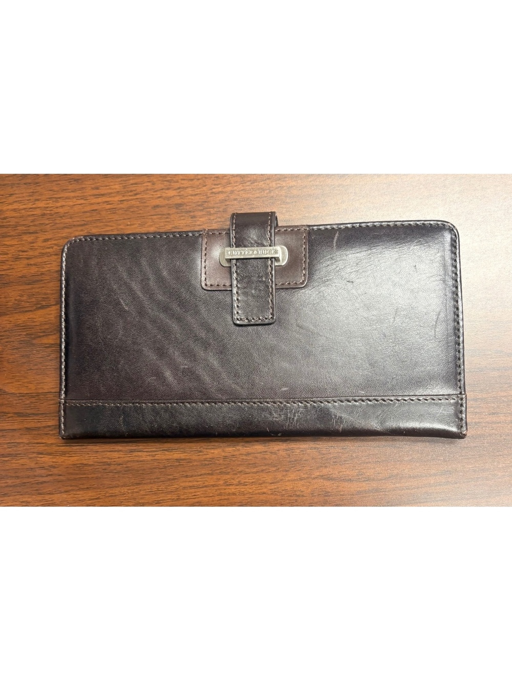Cutter & Buck Men's Brown Leather Wallet with Snap Closure